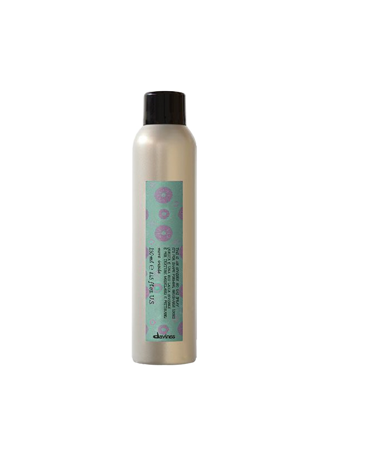 Laca sin gas resistente a la humedad para obtener looks naturales.